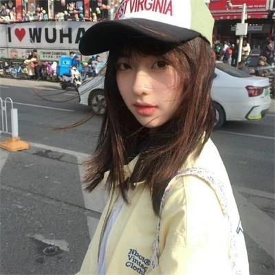 我的同桌是校花